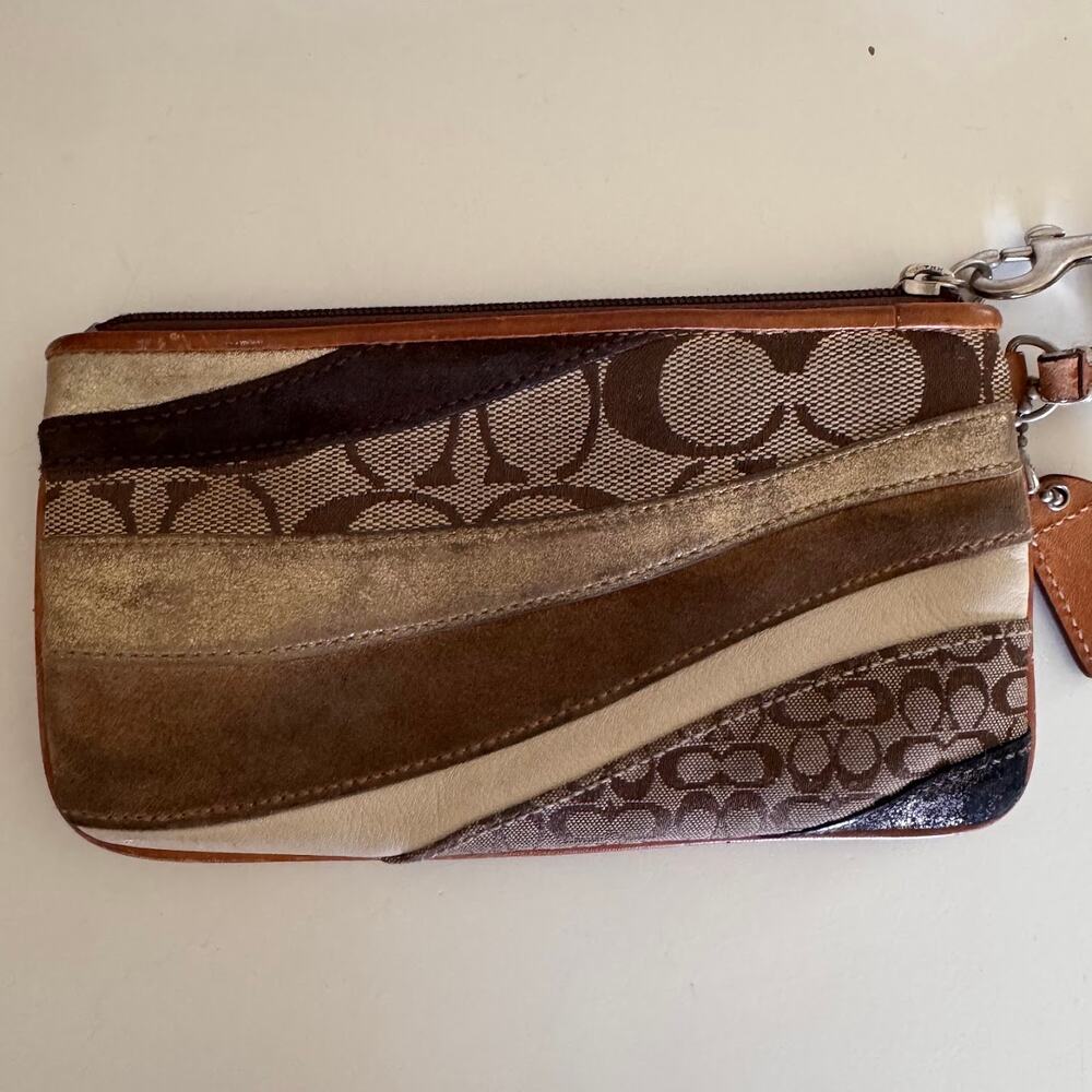 Coach Vintage Y2K Wave Patchwork Brown Tan Signature Metallic Wristlet Clutch - Picture 2 of 8